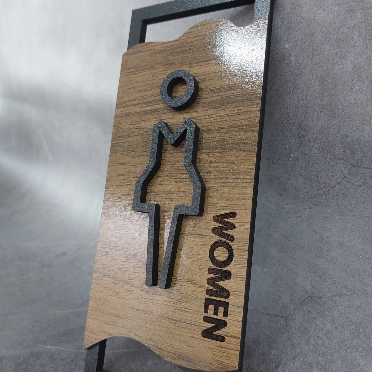 Ahşap Desenli Modern Erkek Kadın Wc Tuvalet Yönlendirme Levhası Ofis Iş Duvar Dekor