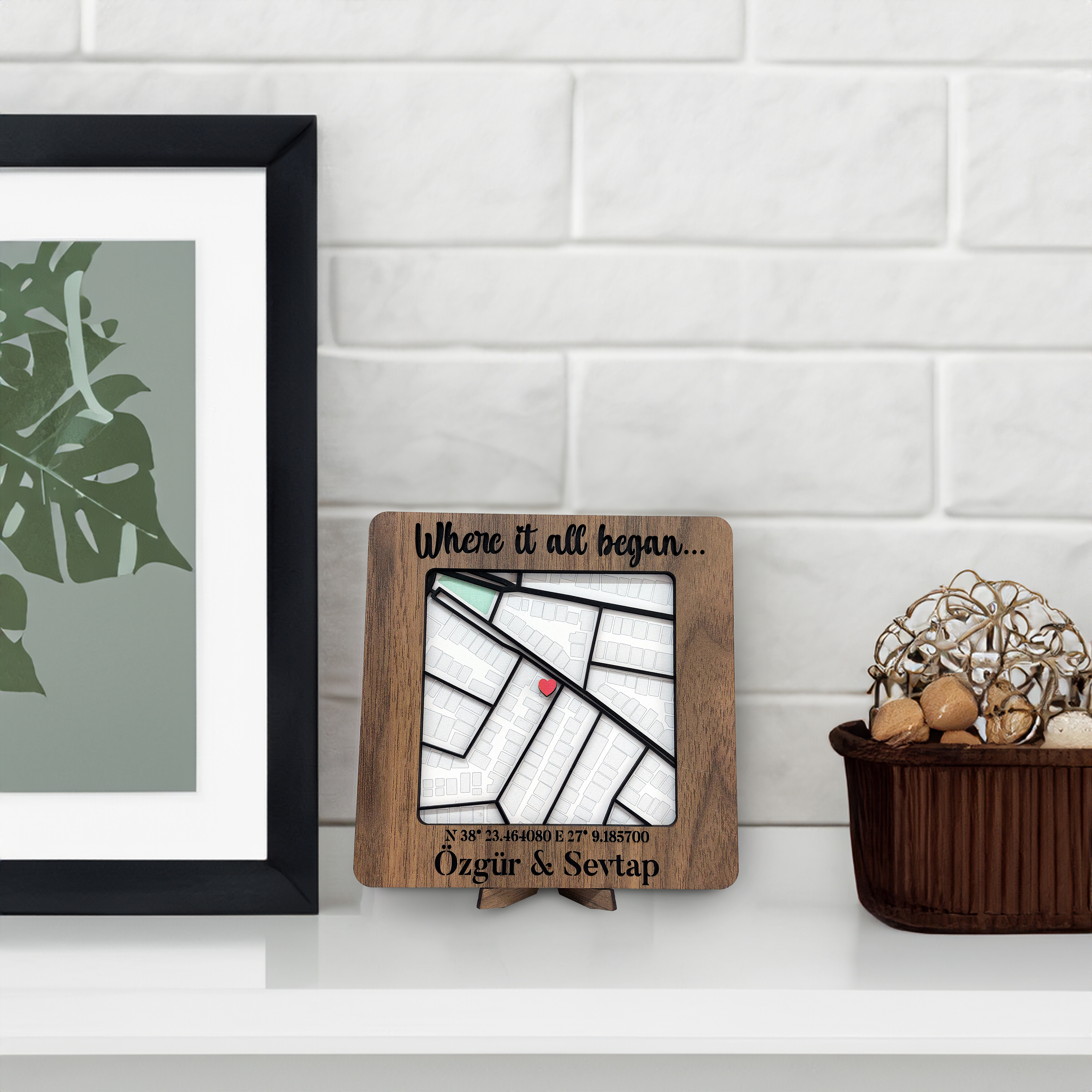 3D Ahşap Kalpli Sevgili Başlangıç Şehir Haritası Duvar Masa Dekor Kişiye Özel Sevgililer Günü Hediyesi