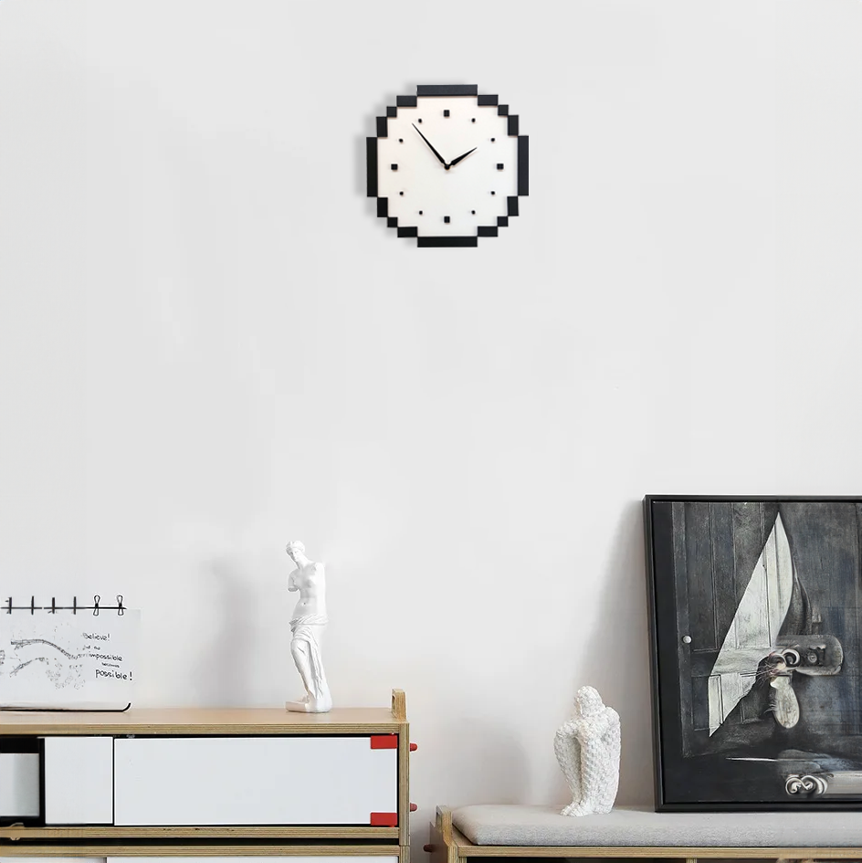 CajuArt Dekoratif Piksel Tasarım Siyah Beyaz Ahşap Duvar Saati Dekor