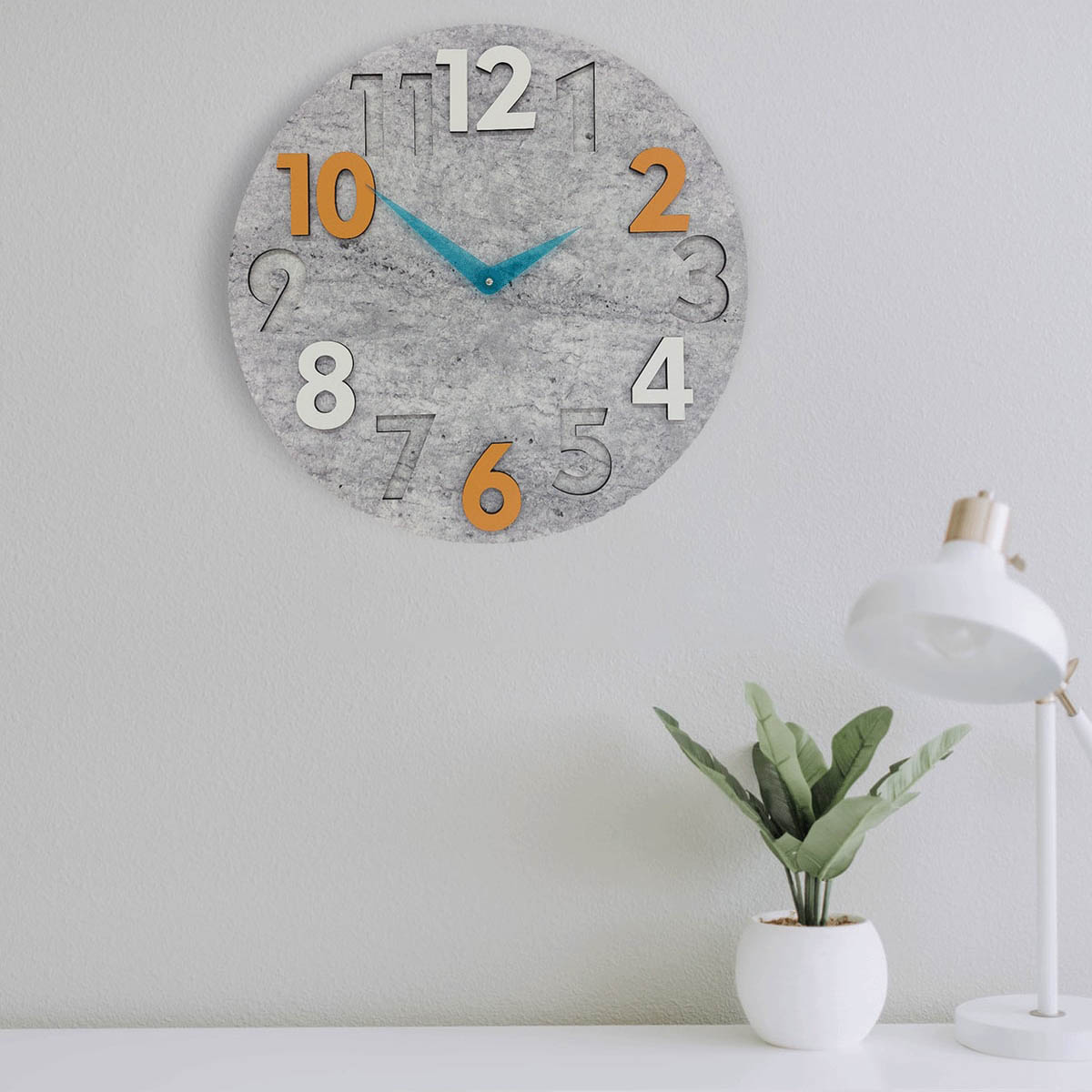 Modern Yuvarlak Gri Desen Turuncu Beyaz 40 Cm Duvar Saati