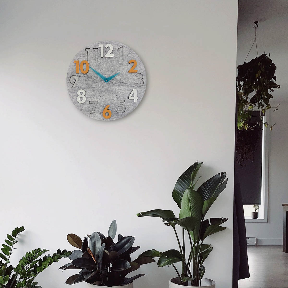 Modern Yuvarlak Gri Desen Turuncu Beyaz 40 Cm Duvar Saati