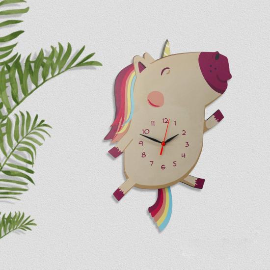 Ahşap Sallanan Sarkaçlı Unicorn Çocuk Odası Duvar Saati