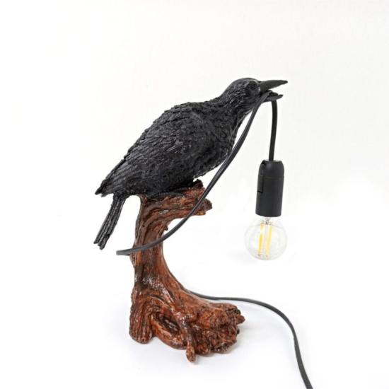 Dal Üstünde Lamba Tutan Kuş Modern Abajur Masa Lambası