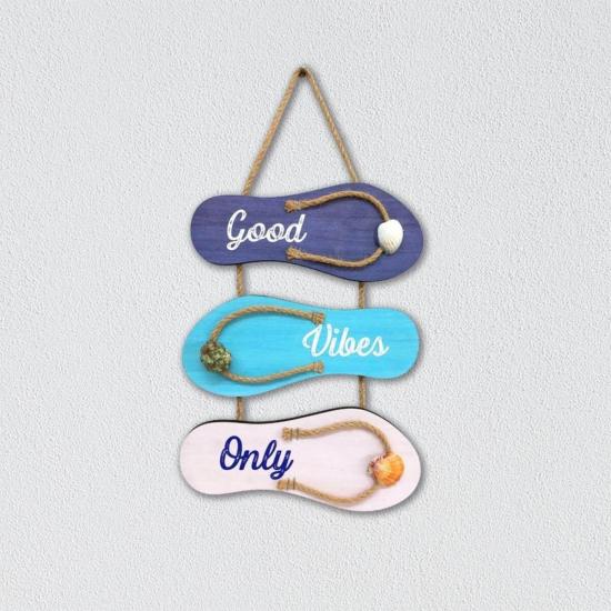 Good Vibes Only Yazılı Terlik Sandalet Şekil Ahşap Tablo Duvar Dekor
