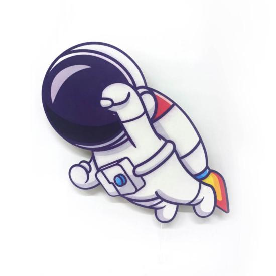 Kahraman Astronot Ahşap Işıklı Çocuk Odası Duvar Tablosu