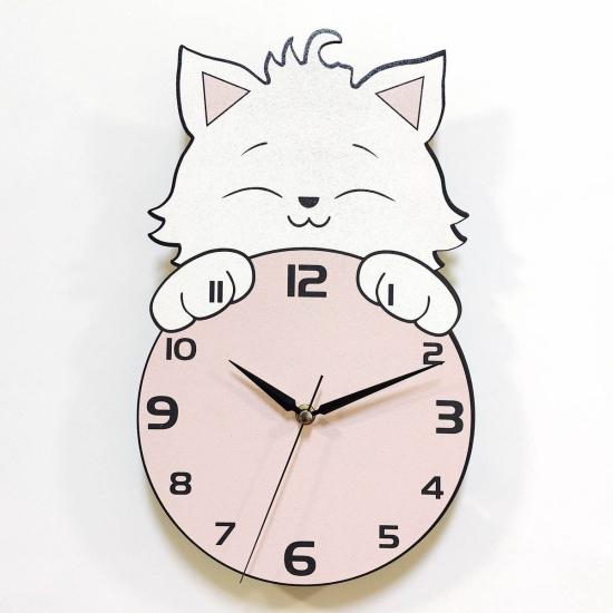 Saat Arkasından Bakan Sevimli Kedi Çocuk Odası Duvar Saati