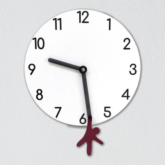 Yelkovandan Sallanan Adam Modern Tasarım Ahşap Duvar Saati